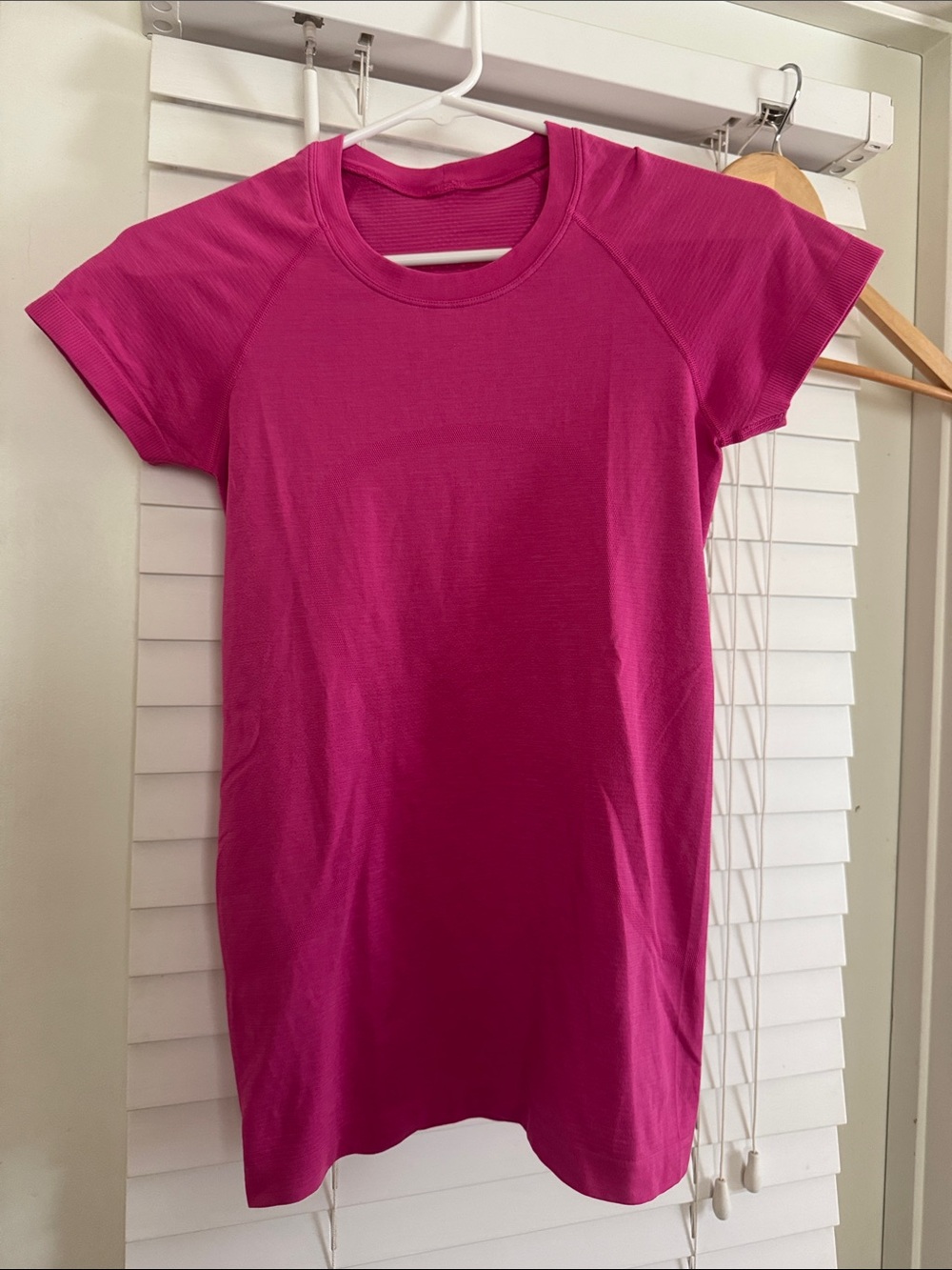 Lululemon swiftly tee